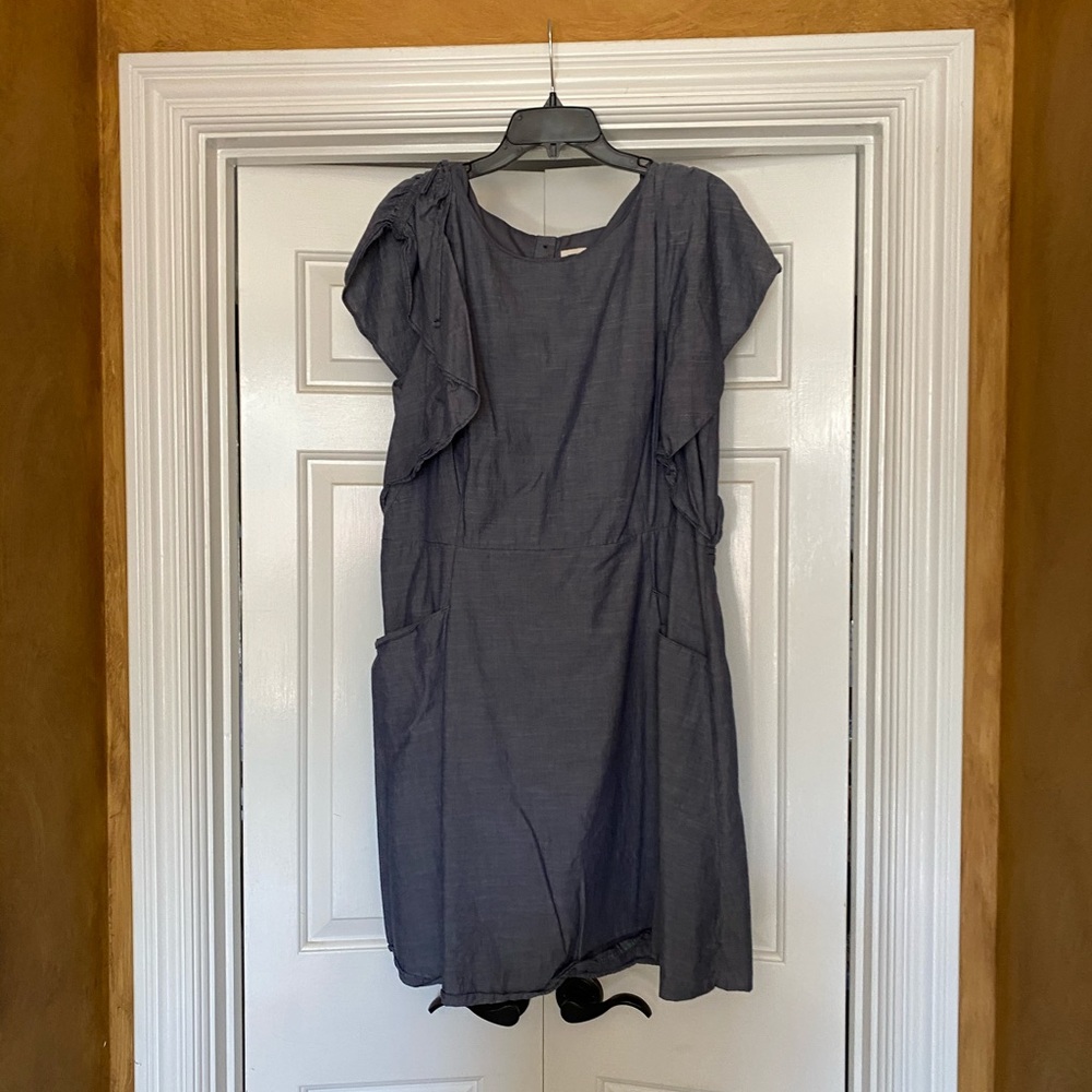 Chambray flutter sleeve dress size XXL